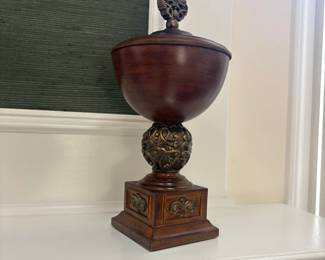 . . . another nice urn