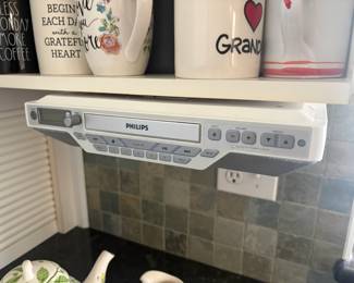 . . . Philips under-cabinet radio