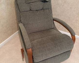 . . . nice recliner