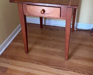 The Amish Furniture Gallery, side table/nightstand 