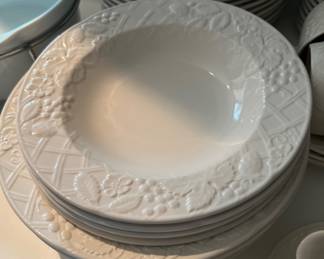 Mikasa Countryside dishes