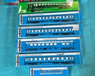 4506, 4004, 4051, 4069, 4112, 4052, 4022, 3084