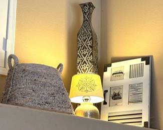 Farmhouse Style Decor