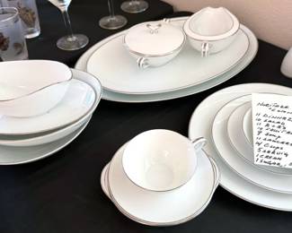 Noritake “Colony" serving pieces