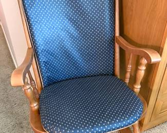 Rocking chair