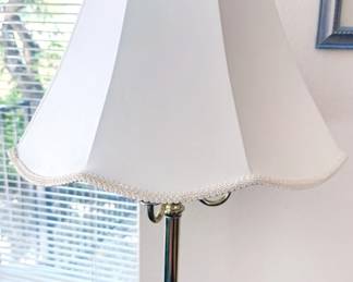 Floor lamp