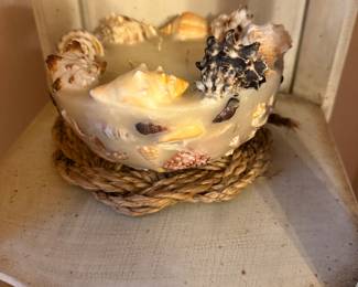 Large Shell candle
