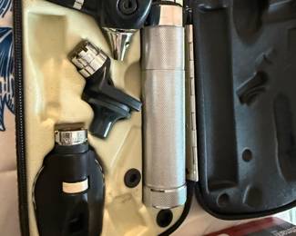 Otoscope