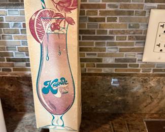 Vtg Kapok Tree Inn hurricane drink glass in box