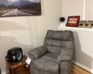 New Ashley Signature recliner