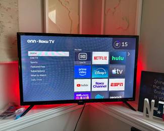 32” onn Roku smart TV