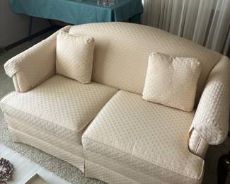 loveseat