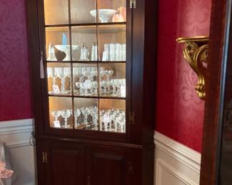$400 Corner Hutch with light 83.5" Tall 40" wide 20" Depth We have 2