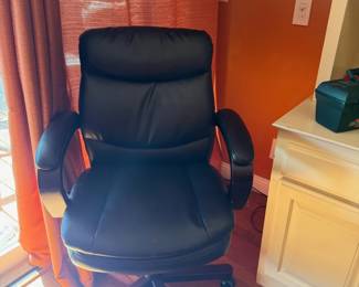 desk chair