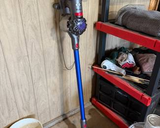 Dyson floor cleaner