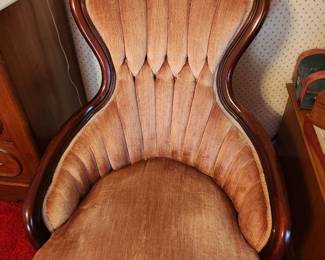 Vintage Victorian Mahogany Parlor Chair with Tufted Detailing.