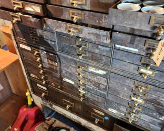 Vintage Multi-Drawer Storage Cabinet! Makes a great tool chest or cleaned up great for a Vintage cabinet for the home!