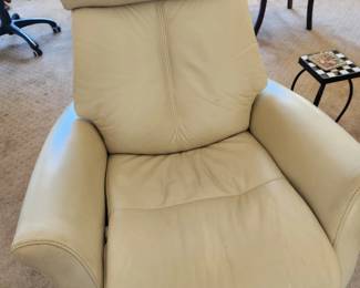 eKornes Leather Recliner