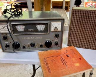 Vintage Hammarlund HQ-100 Receiver Complete with Speaker & Manual