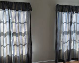 Blue Curtains for sale to match bedding