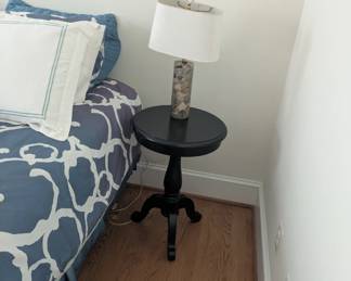 Side table and lamp for sale