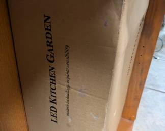 LED Kitchen Garden new in box