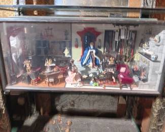 Chinese Room Miniature Display