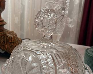 vintage Hofbauer lead crystal cheese dish and lid from The Byrdes Collection, featuring a distinct cut glass bird motif