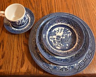 Churchill Blue Willow 