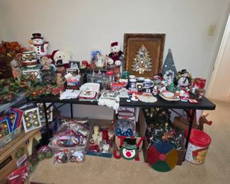 More Christmas decorations