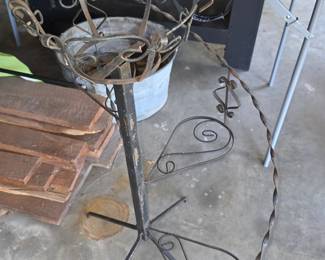 Plant stand