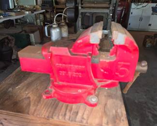Craftsman vise