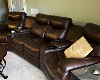 Leather theatre sectional