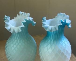 Satin Fenton Ruffel Vases