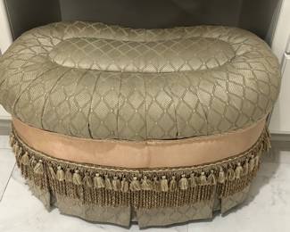 Elegant and Beautiful Vanity Stool