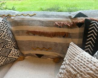 Native Pillows and "throw"