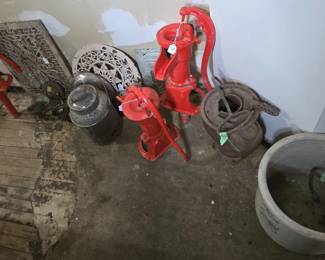 PITCHER PUMPS, ANTIQUE CAST IRON, WESTERN STONEWARE CROCK