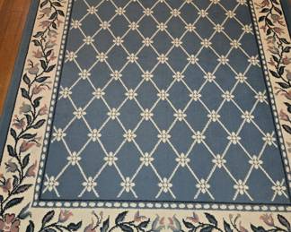 VINTAGE AREA RUG