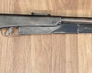 1940's DAISY PUMP ACTION BB GUN