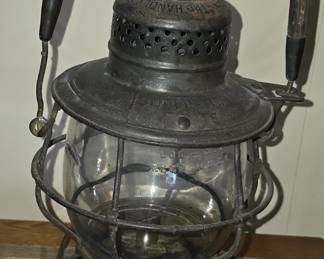 RARE BURLINGTON ROUTE HANDLAN RAIROAD SWITCH LANTERN