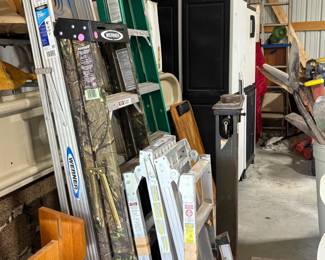 Various sizes of ladders (even one in camouflage)