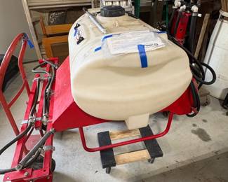 60 gallon sprayer - like new!