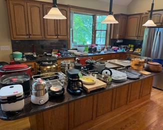 Kitchen appliances and misc