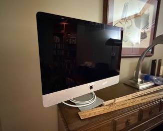 Apple computer