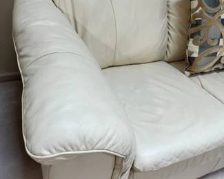 103 Genesis Design Leather Sofa Detail