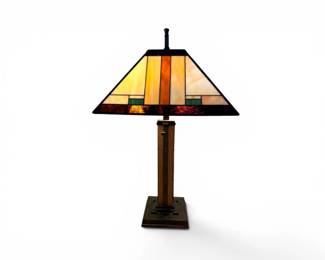 31 TiffanyStyleStainedGlassTableLampwWoodMetalBase