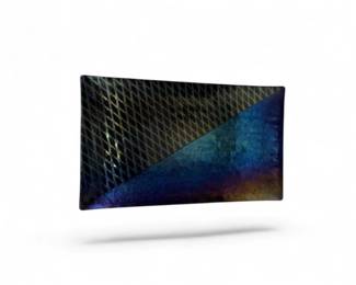 27 SignedKurtMcVayIridescentGlassPlatewDiamondPatternSigned
