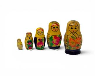 103 HandPaintedRussianMatryoshkaNestingDollsSetof5FloralDesign