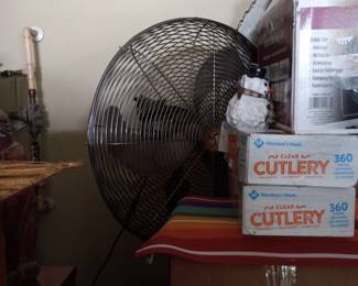 Shop Fan 100.00