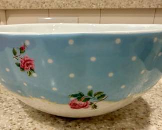 Royal Albert baking bliss bowl.